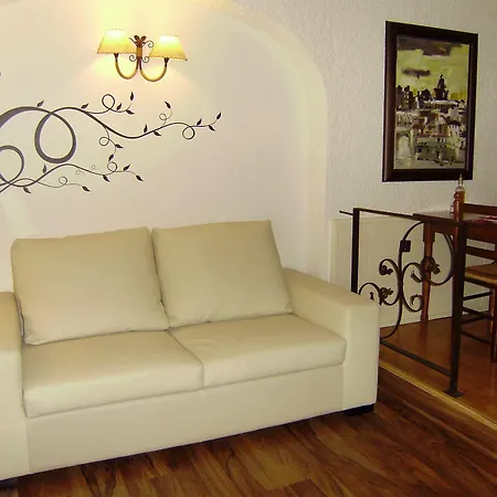 Cal Music Bed & Breakfast 2*