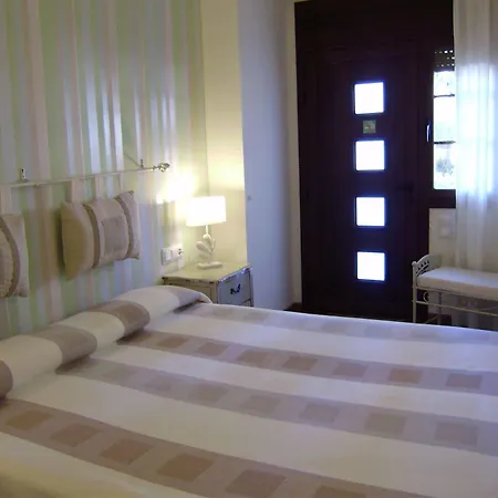 Bed & Breakfast Cal Music