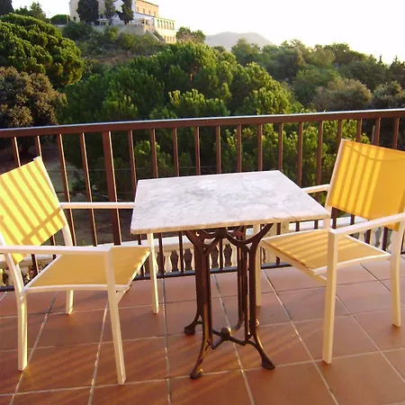 Bed & Breakfast Cal Music
